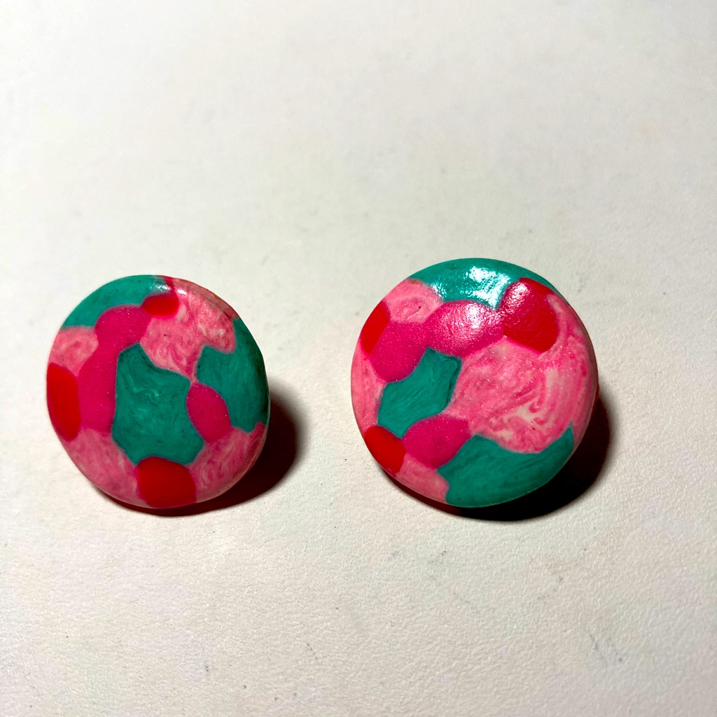 Red And Green Pierced Round Earrings 913